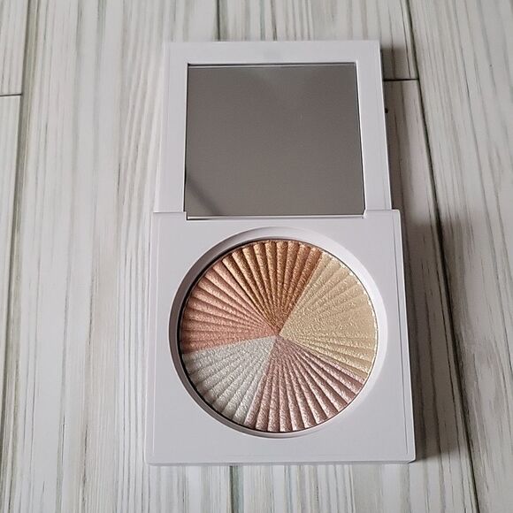 OFRA Cosmetics Highlighter Beverly Hills - Picture 3 of 6